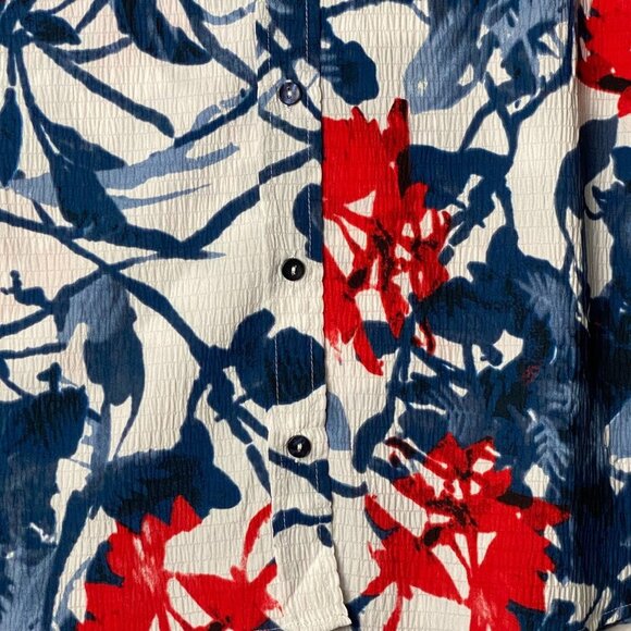 Green Dog Blouse Women 1X Red White Blue Button Floral Lightweight Crinkle Style - Picture 2 of 8